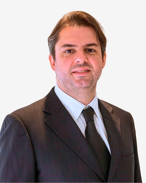 Dr. Cesar Benfati