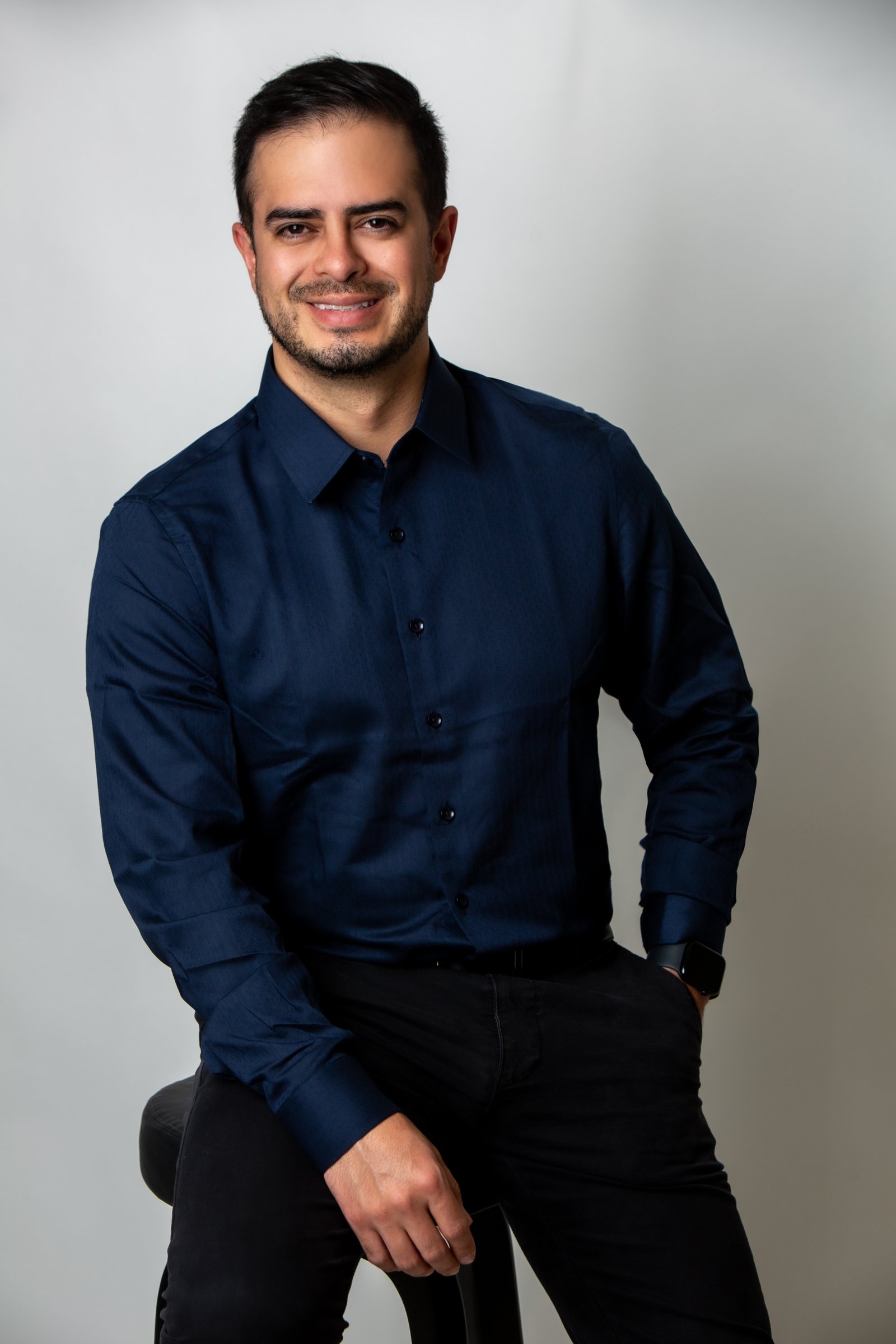 Dr. Edwin Ruales Carrera
